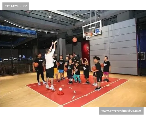 NBA球员参与社区活动，指导青少年篮球训练