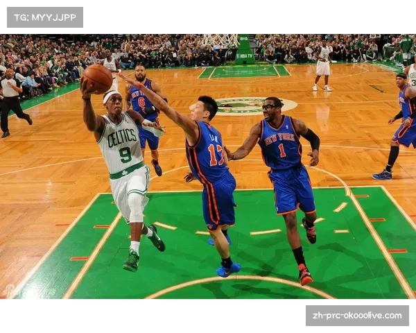 “战术复盘：凯尔特人如何用无限换防限制尼克斯的挡拆进攻”